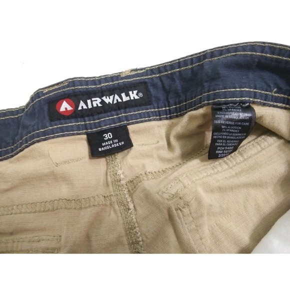Airwalk Men's Size 30 Khaki Cargo Pockets Zip Ripstop Outdoors Hiking - Picture 5 of 9